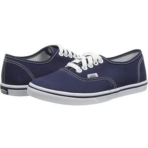 Vans Authentic Lo PRO Skate Shoes in Navy